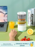 Mini Fast Portable Fresh Silver Juice Juicer Nyaman USB Rechargeable Cordless Fresh Orange Juice