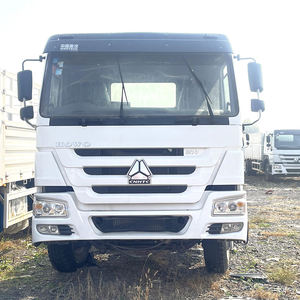 รถบรรทุกหัวลากมือสอง Sinotruk Howo 371 แรงม้า 420 แรงม้า รุ่น Hw76 พร้อมห้องโดยสาร เครื่องยนต์ Weichai เกียร์ธรรมดา รับน้ำหนัก 21-30 ตัน ขาย - Product Image 1