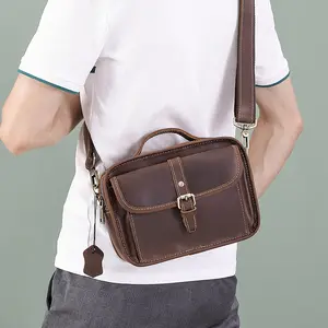Vintage stil tam tahıl çılgın at deri askılı çanta gerçek hakiki deri çapraz vücut omuz Crossbody çanta erkekler için