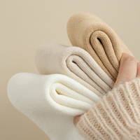 Chaussettes d'hiver thermiques personnalisées, chaussettes en tricot doux et moelleux, chaussettes à logo personnalisé OEM ODM pour hommes et femmes, pour les jours froids, usage quotidien