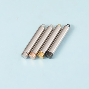 Dropshipping Accessoires de bijoux cylindriques en acier inoxydable Collier à faire soi-même Pendentif bâton en trois dimensions - Product Image 1