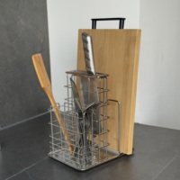 Égouttoir à vaisselle monobloc moderne en acier inoxydable 304 avec égouttoir intégré, organisateur compact pour évier de cuisine, crochets pour tasses, panier à ustensiles et design étanche