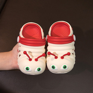 Sabots d'été mignons en forme de chenille pour enfants, sandales respirantes à semelle souple, pantoufles résistantes à l'usure pour bébés garçons et filles - Product Image 2