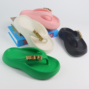 Nouvelles tongs de plage d'été de haute qualité, originales, couleur nude, pour femmes - Product Image 2