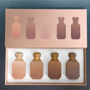 Set de Regalo de Perfume para Mujer, 30ml*4, Venta al Por Mayor, Eau de Parfum Árabe de Dubái, Líquido, Larga Duración, Aroma Floral y Frutal, Lujoso y Portátil - Product Image 2