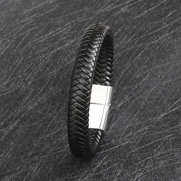 Black + silver buckle