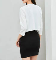 Veste de costume courte chic et classique blanche à manches 3/4 pour femme, idéale pour le bureau et les occasions professionnelles
