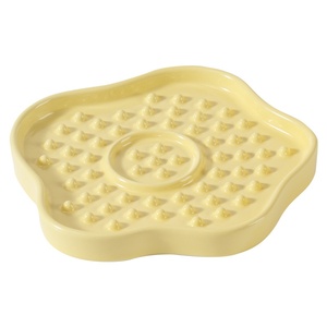 Assiettes à lécher anti-étouffement en céramique pour chats et chiens, bol à lécher en forme de fleur pour chats, chiens et <span class=keywords><strong>animaux</strong></span> - Product Image 5
