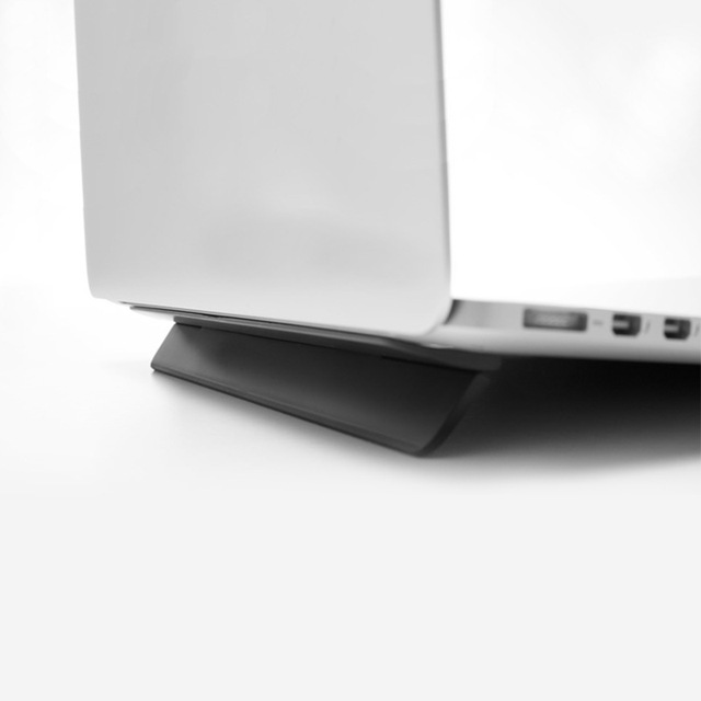 Notebook Micro-suction Cooling Pad High Plastic Bracket Macbook13 Inch Special Foldable Tablet PC Support Frame Stock