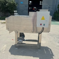 Machine à décortiquer automatique pour le traitement des noix de cajou