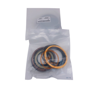 ชุดซีลกระบอกสูบบุ้งกี๋รถขุด EC210D PC200-8 หมายเลขอะไหล่ 14589132 - Product Image 1