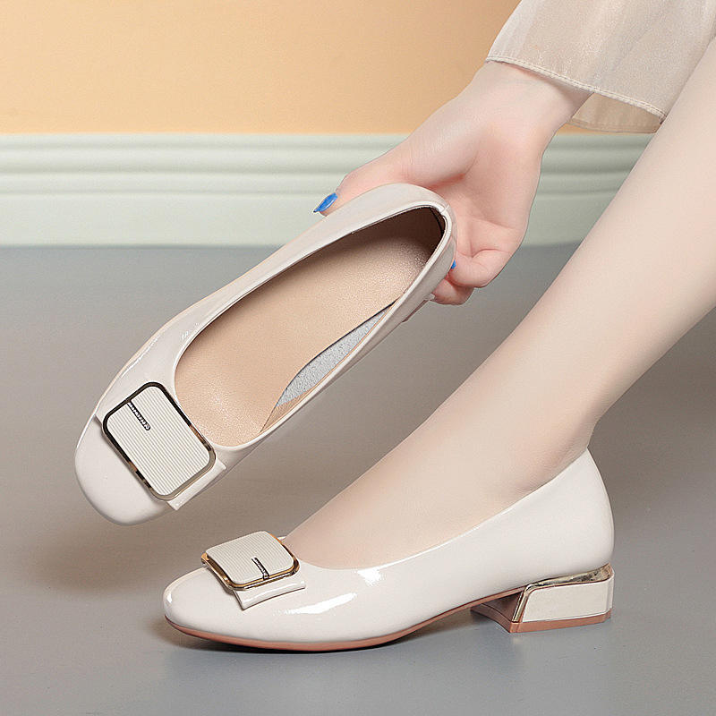 Alibaba Newchic Ladies Sandals Shop New Chic Ladies Shoes Stylish - Main Image