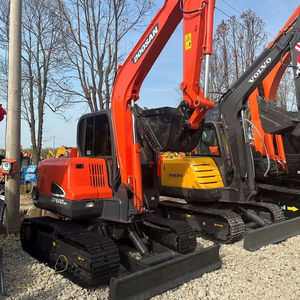 Usd Doosan DX60 Excavadora 6 Ton Mini Usada Excavadora de orugas con precio competitivo con buena calidad para la venta caliente - Product Image 1