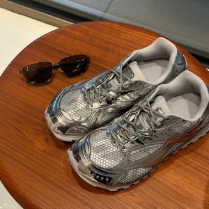 Chaussures décontractées de luxe confortables et respirantes pour hommes, antidérapantes, de créateur, pour le printemps 2026 – Meilleures ventes - Product Image 1