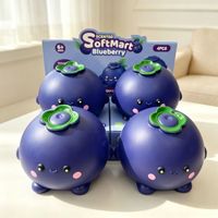 Squishy géant à montée lente, bleu fraise de Noël, jouets à presser, en stock, emballé en coffret cadeau