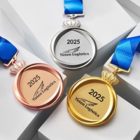 Médailles personnalisées en métal et cristal, badges à suspendre au cou, plaques d'honneur, récompenses de champion de compétition, commémoratifs sur mesure