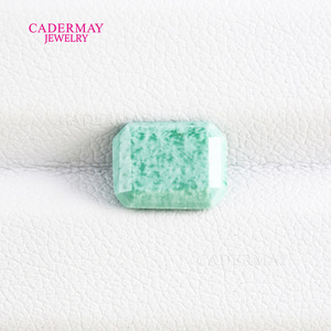Cadermay Emerald Green No. 6 Rectangular Beveled Synthetic Lab Created Loose Gemstone For Jewelry Making - Product Image 2