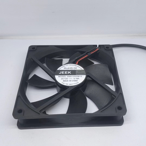 Ventilateur de refroidissement PC silencieux haute vitesse JEEK 12025 120 mm 12 V 0,18 A 3400 tr/min pour boîtier d'ordinateur et ventilation de serveur domestique - Product Image 5