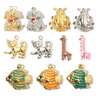 Breloques animales en émail en acier inoxydable, mignonnes, chien, chat, girafe, poisson, pendentifs, accessoires de bijoux DIY, breloques or et argent, vente en gros