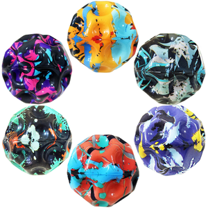 Balle pour animaux de compagnie en EVA indestructible et durable, design creux écologique, jouet pour le jeu et l'entraînement des chiens - Product Image 1