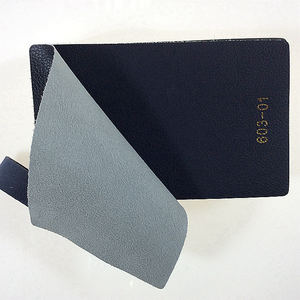 Cuir Chamis noir résistant aux déchirures et à l'abrasion, rouleaux de cuir PVC, simili cuir PVC - Product Image 1