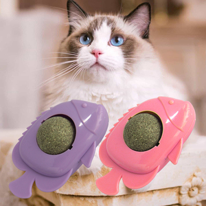 Petdom sıcak satmak yüksek kalite pet kedi oyuncaklar balık şekilli catnip topu oyuncak catnip duvar topları kedi oyuncaklar interaktif - Product Image 3