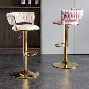 Tabouret de bar pivotant en velours vert de luxe moderne, réglable en hauteur, avec pieds dorés, idéal pour la cuisine - Vente chaude directe usine - Product Image 1