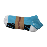 Meilleures ventes Chaussettes de cheville décontractées respirantes pour femmes Hiver Tricoté Design d'été mince avec motif de lettres Blanc pour l'exportation