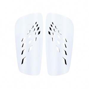 Espinilleras de fútbol para adultos y niños, con forma de diamante, protección básica para piernas, material EVA flexible, USA - Product Image 6