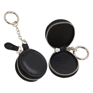 صندوق مجوهرات من الجلد الصناعي والمخمل مع سلسلة معدنية وحلية مفاتيح من سبائك الزنك، متوفر بالجملة من مخزون المصنع - Product Image 5