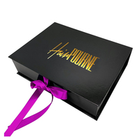 Boîtes cadeaux de luxe en carton noir avec logo personnalisé extension de cheveux de faisceau de cheveux emballage de boîte de perruque avec ruban insert en satin pour perruques