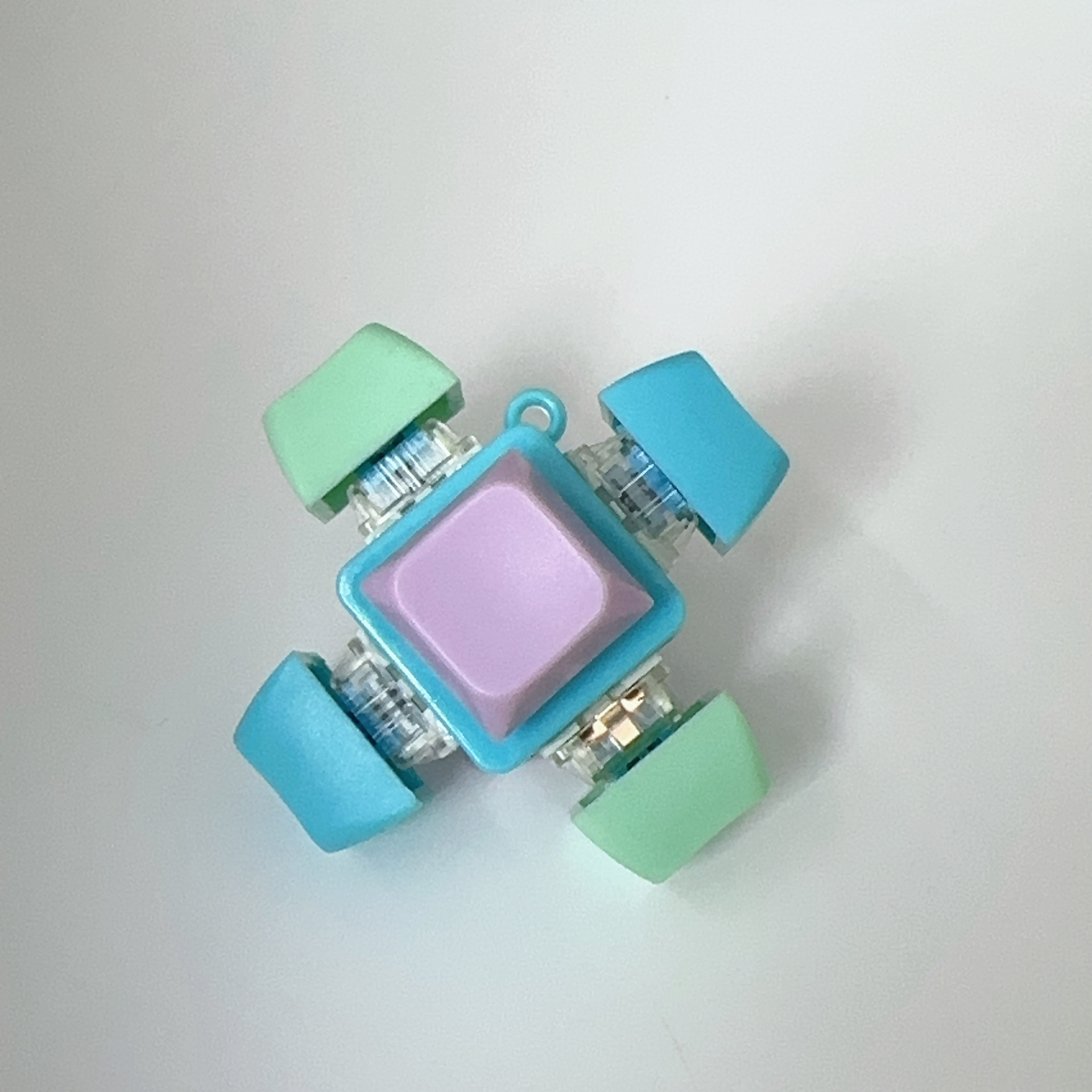 Six clés coque bleue - vert/violet/bleu