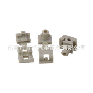 คลิปยึดประตูท้ายรถ Shuangxuan รุ่น F65Z-1521952-AA ทำจากพลาสติก สำหรับรถฟอร์ด F150 F250 F350 F450 - Product Image 1