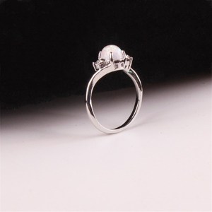 Anello di Coppia con Pietra Opale Colorata per Donne, Elegante Gioiello da Dito alla Moda per Feste, Uso Quotidiano e Regalo - Product Image 2