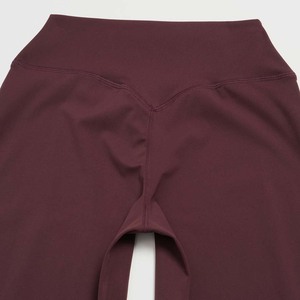 Ensemble de sport YIYI 2 pièces pour <span class=keywords><strong>femme</strong></span> : soutien-gorge à bretelles spaghetti réglables et pantalon capri taille haute à jambe large pour le <span class=keywords><strong>yoga</strong></span> - Product Image 6