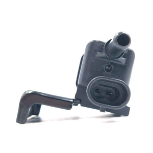 ใช้ได้กับบิวอิล์ลาครอสรุ่นเก่ารุ่นใหม่วาล์วขดลวดแม่เหล็กไฟฟ้ากระป๋องคาร์บอนสำหรับวาล์วควบคุมบิกเชฟโรเลต12597567 12597341 - Product Image 3