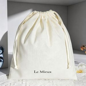 Bolsa de Algodón y Lino Ecológica al por Mayor, Bolsa Protectora con Cordón Personalizada para Empacar Ropa - Product Image 1