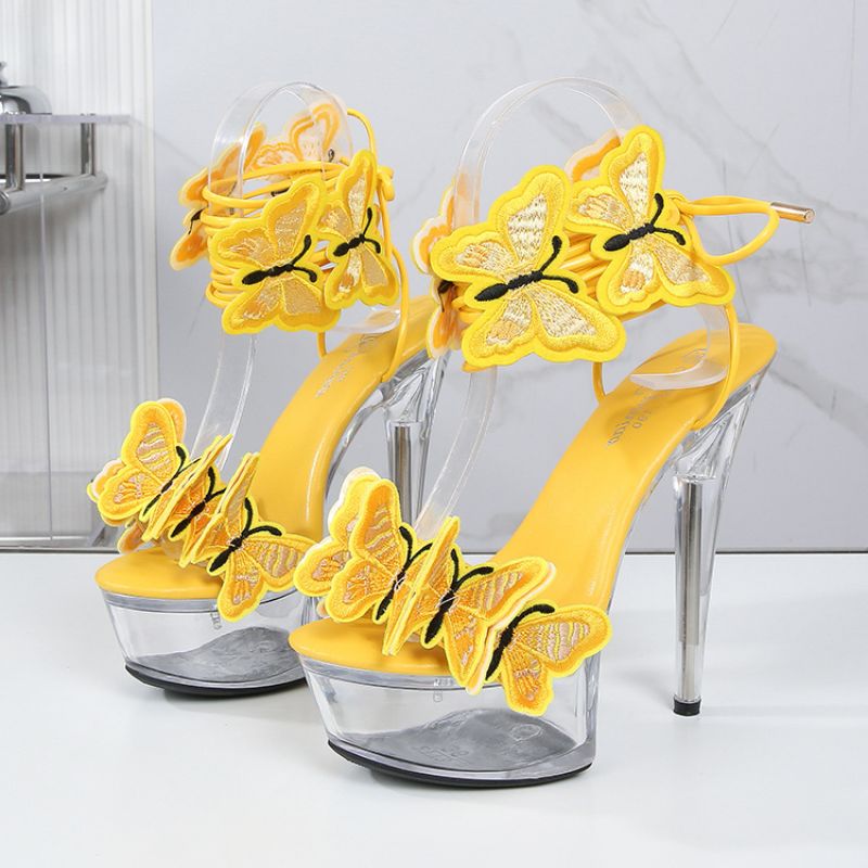 สีเหลือง