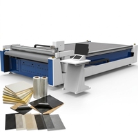 Máquina de Corte Automática CNC con Cuchilla Oscilante para Membranas Arquitectónicas, Toldos y Telas Tensadas