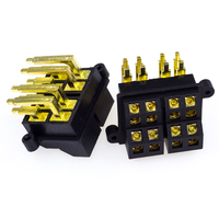 Amplificateur de puissance pour voiture Porte-fusible PCB Porte-fusible double bêche avec 2 voies Nickelage Matériau en laiton Type de borne de bêche
