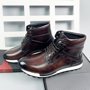 Bottes Chelsea en cuir véritable de style britannique Dreamy Stark, à lacets, bout rond, couleur unie, pour homme, décontractées, avec logo au dos - Product Image 3