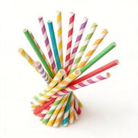 Pailles en papier à base d'eau
