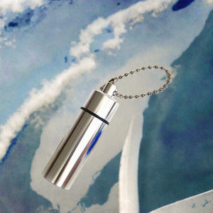 Bouchons d'oreilles réutilisables de qualité supérieure à pression pour l'avion, pour adultes et enfants, certifiés CE SNR32dB, en silicone avec étui en aluminium - Product Image 3