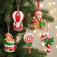Handgeschilderde hars kerstdecoratie DIY Santa Sneeuwpop Pinguïn Feestelijke hangdecoratie voor thuis en feestdagen
