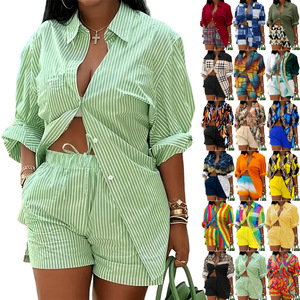 Nouvel ensemble deux pièces automne pour <span class=keywords><strong>femme</strong></span>, style européen et américain, avec haut imprimé à manches longues et <span class=keywords><strong>short</strong></span> au-dessus du genou à lacets - Product Image 1