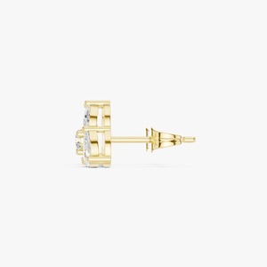 Boucles d'oreilles clous en diamant à trois pierres de qualité supérieure, design élégant, éclat brillant, pour femmes, idéales pour les soirées, disponibles au meilleur prix. - Product Image 2
