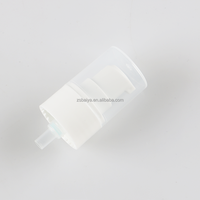 Emballage cosmétique de haute qualité, pompe à lotion pour traitement crème blanche en plastique PP 24 mm 24/410 avec demi-couvercle anti-poussière en PP