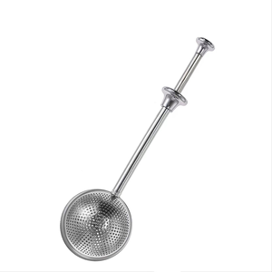 Infusor de bolas de té de acero inoxidable 304, colador de flores de hojas sueltas para el hogar clásico con mango de empuje largo, herramienta de té de diseño clásico - Product Image 2