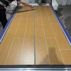 Panneau mural SPC léger ignifuge compatible OEM, dimensions stables résistantes au déformage dans des <span class=keywords><strong>conditions</strong></span> de température extrêmes - Product Image 6