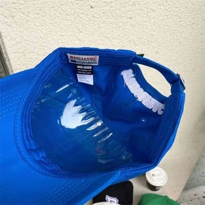 หมวกเบสบอลแบบเรียบติด6แผงสำหรับทั้งชายและหญิงปรับได้ออกแบบโลโก้ได้ตามต้องการ - Product Image 5